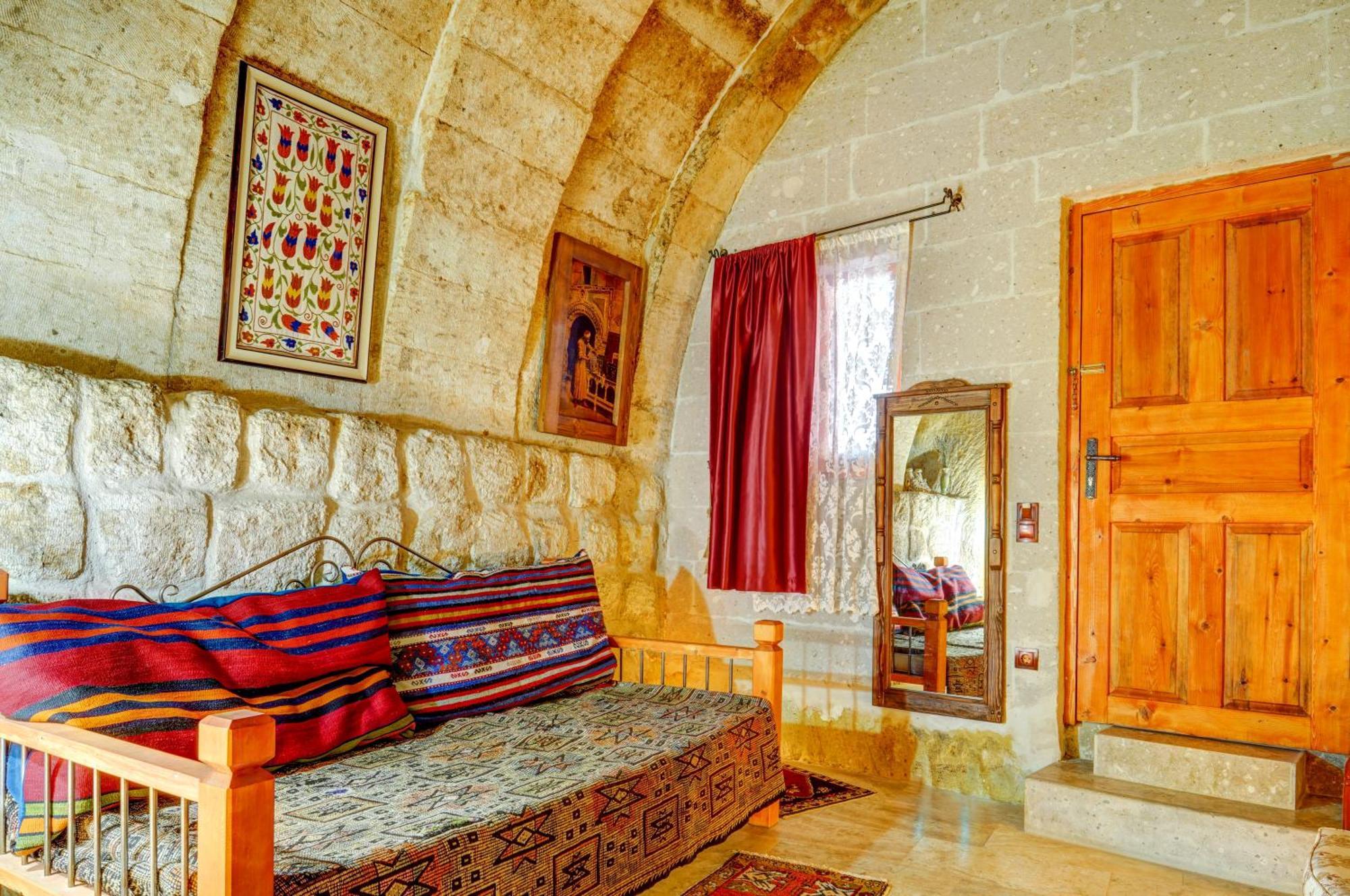 Atax Cave House Bed & Breakfast Avanos ภายนอก รูปภาพ